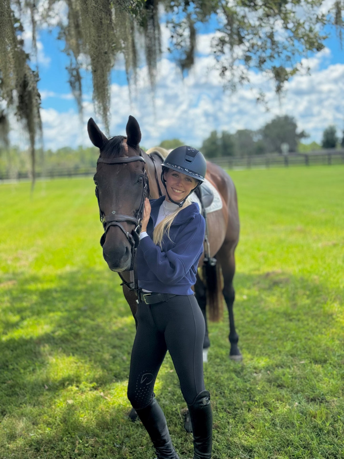 Malcolm Fleece Lined Cropped Sweatshirt